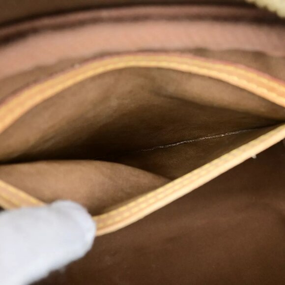 LOUIS VUITTON Montorgueil PM Shoulder Bag Monogram Leather Brown - Picture 12 of 14